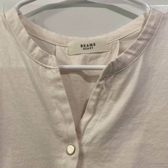 BEAMS Heart - White Button down V neck Short sleeve blouse shirt - Picture 9 of 15